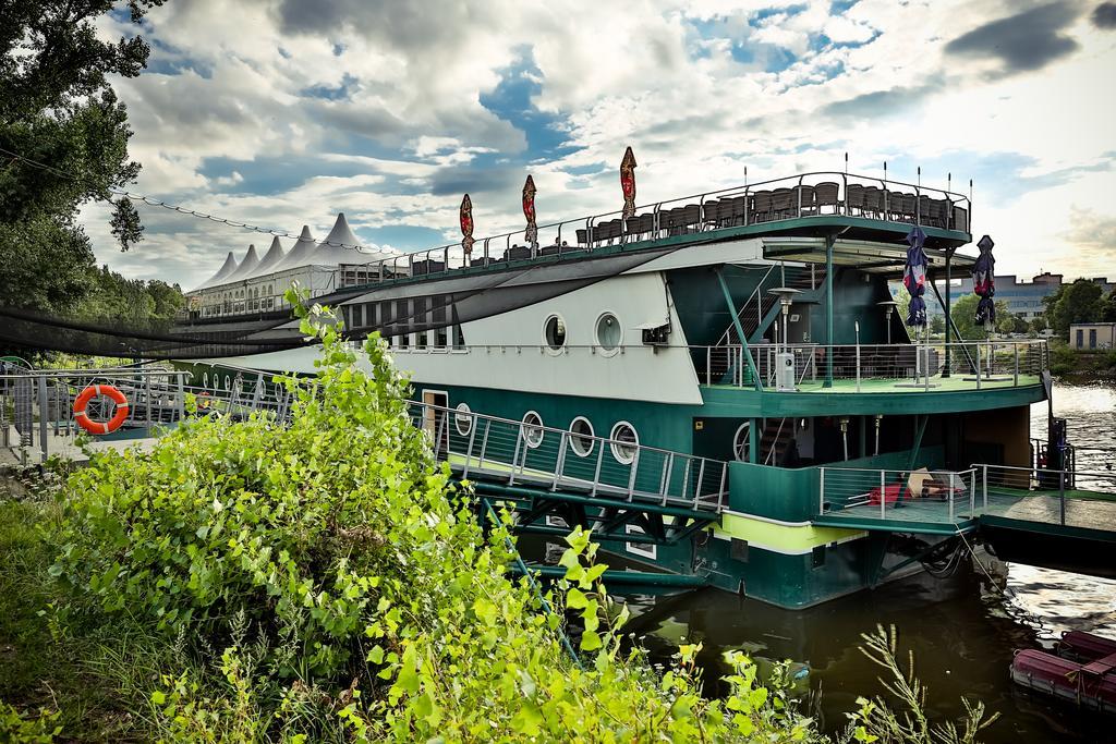 Rohan Boat Prague Exterior photo